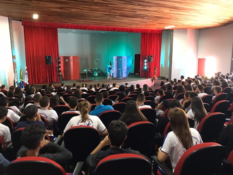 xx_teatro1.jpg
