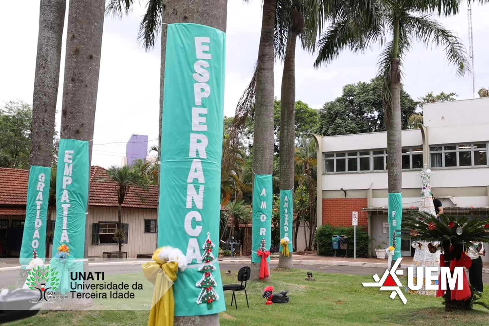 Parceria entre diversos setores da UEM celebra o espírito natalino e promove ação de sustentabilidade