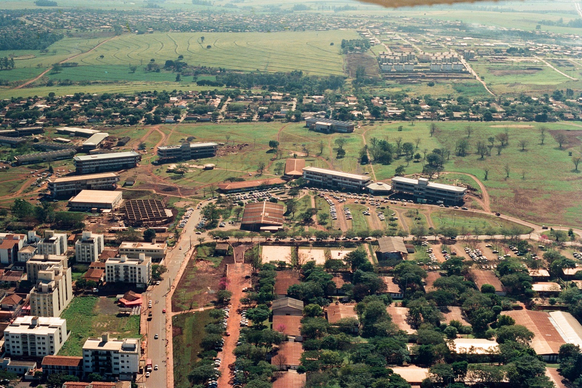 Em 1991, condição jurídica da universidade foi alterada, garantindo mais autonomia e desenvolvimento