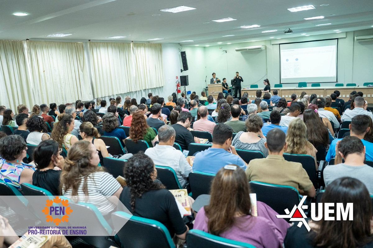 Atividade visa atender a uma demanda institucional, ofertando possibilidades formativas externas à UEM